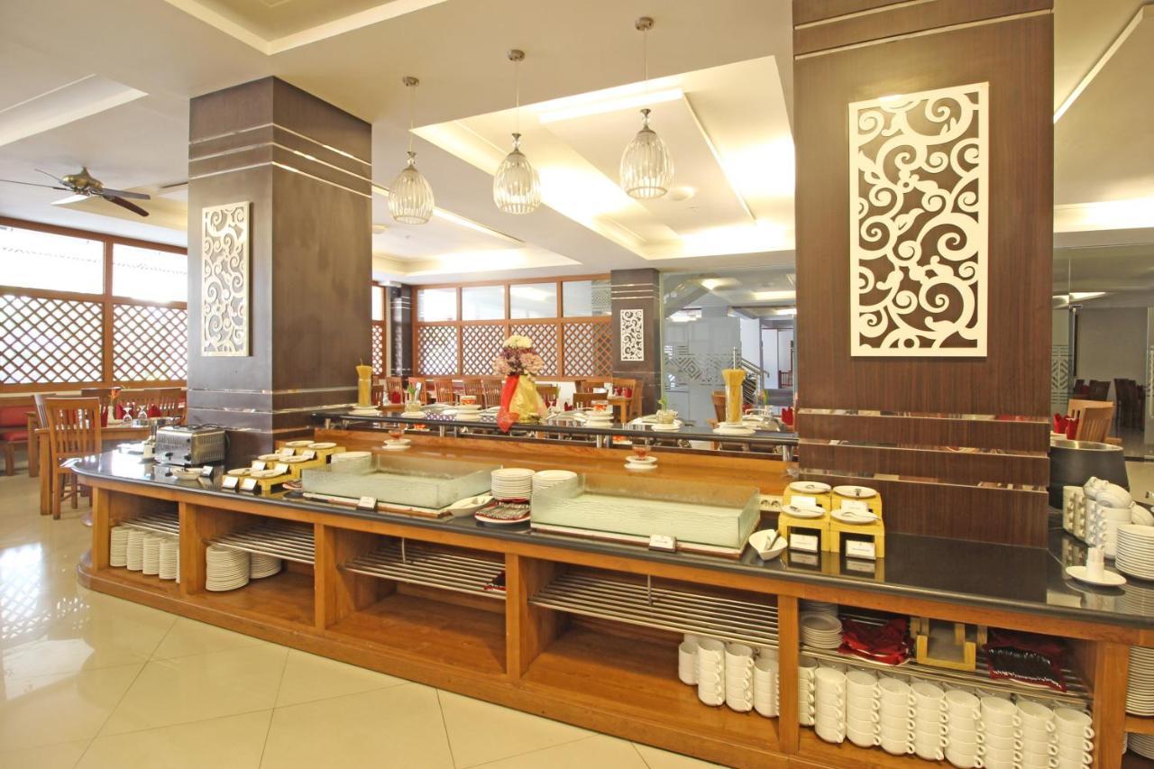 Reddoorz Premium Near Sleman City Hall Yogyakarta Exterior foto